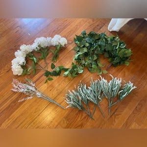 Bundle of 4 different fake flowers